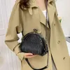 Evening Bags Women's Shell Shaped Handbag Chaser Bag With Fringes Crossbody Chain Green Silver Shoulder Woman Designer Rivet