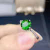 Klusterringar Natural Diopside 2.5 Ring 925 Silver Inlaid Exquisite Main Stone 7 7mm Emerald Temperament Ins Korean smycken