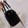 Omuz Çantası Tote Çantalar Çanta Çartı Aksiller Paket Moda Yumuşak Yün Cilt Peluş Tavşan Saç Çapraz Vücut Tasarımcı Çantası Mini Sherpa Tabby Yastık