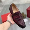 Gentlemen Business äkta läderlägenheter Walking Casual Loafers Men Wedding Party Brand Designer Dress Shoes Storlek 38-45 MKJKK GM3000001