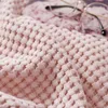 Koce gofry muślinowe letnie łóżko koronkowe szary różowy, miękki, ciepły w kratę rzut kocem duży 221203