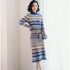 캐주얼 드레스 유명 인사 패션 드레스 높은 칼라 긴 니트 풀오버 스웨터 가을 겨울 품질 스트라이프 여자 멍청이 A1047