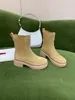 Designer Laureate Femmes Bottes Marque Flamingos Love Arrow Médaille Martin Boot Hiver En Cuir Véritable Gros Talons Hauts Chaussures De Luxe Désert Chunky Booties Box -KK013