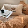 Ensembles de literie hiver chaud en peluche velours polaire dessin animé ensemble de broderie bouclés peluches housse de couette drap de lit taies d'oreiller couverture Shaggy 221206