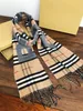 2022 Nuovo designer di marchi Top Brand Scarf Women Men 100% a doppio lato cashmere Large Letter B Stripe Autumn e inverno Dimensioni calde 180x33cm 1DX8K