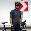 Jackets de corrida Santic Men Men Cycling Jersey Fit Bike Conforty Wear Rous Road MTB Top Spring Summer Summer Sizey Size M9C02152
