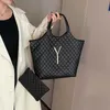 Bolsas femininas de grife Icare Maxi Bag Bolsas grandes Moda Couro City Black Check Totes Luxo Lattice Viagens Praia LOULOU Bolsa de compras com corrente Bolsa de moedas