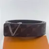 مصمم الحزام أزياء V Buckle Leather Belt Width 3 8cm 20 Style مع صندوق هدايا مناسب للرجال والنساء 276s