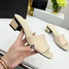 Designer Women's High Heel Slippers Sexy Chunky Heel Leather Party Fashion Summer Sandals 8,5 4,5 cm Taille 35-43