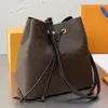 designers kvinnor hink v￤skor designers handv￤skor handv￤ska pl￥nbok kvinnlig blommig tryckt l￤der tote messenger mode crossbody axelv￤skor