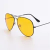 Lunettes de soleil mode lentille jaune Vision nocturne pour hommes lunettes en métal conducteurs de voiture Anti-éblouissement lunettes de soleil femmes conduite Y96