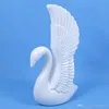 高級エレガントな白い天使と白鳥のローマのコラムウェディングウェルカムエリアの装飾小道具用品