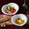 Sk￥lar persika sk￥l sallad keramisk dessert matr￤tt kreativ frukt stor av s￥soppa