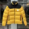 Hot Sale Luxury Designer Men Down Down Parkas Feminino Bordado Cradással S de Pescoço Capuz Capuz Casal Casal Espeçado