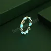 Belle bague lumineuse femmes coeur réglable brillant dans l'obscurité bague d'ouverture Couple bagues bijoux cadeau pour la fête d'halloween