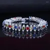 Pulseras de encanto Exquisito Geometría Femenina Pulsera Inlay Pequeño Cristal Redondo Zircon Europa América Mujeres Boda Fiesta de Compromiso