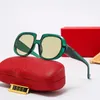 Designer de carrinho de moda Cool óculos de sol novo para mulheres de óculos de sol laranja Modelos de cooperação da marca