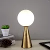 Bordslampor nordisk lampa modern rund glas boll designer ljus sovrum sovrum studierum levande konst kreativ fixtur