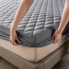 Mattress Pad Waterproof Quilted Elastic Fitted Sheet Protector Couple Double Bed Euro Queen Linen Breathable Cover 221205