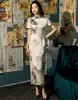 Vêtements ethniques chinois Cheongsam femme mariage traditionnel Qipao broderie élégante robe fendue femme florale moulante robes minces