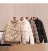 Femmes Down Parkas Automne Hiver Femmes Veste Lumière Mince Blanc Canard Manteau Dame Court Chaud Lâche Simple Poitrine Puffer Outwear 221205