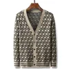 Maglioni da uomo Designer Stile britannico Autunno Cardigan lavorato a maglia Maglione Tendenza Marchio Moda Classico F lettera stampa Cappotto maglione Tempo libero SP0T
