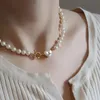 Chokers berömda brittiska designer Pearl Choker Chain Letterv Pendant Necklace Gold Plated Sier Titanium Jewelry for Women Mens Wedding