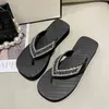 Terlik Moda Yaz Kadınlar Plaj Taşma Flip Flops Bling kenarları Sandalet 3 cm düz yumuşak gündelik ayakkabılar kadın için