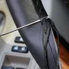 يغطي عجلة القيادة هدية غلاف أسود عالمي محترف 10.3 سم خياطة جلدية