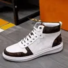 Louies vuttion sneakers tak retro designer höga casual skor män klassiska sneakers vita svarta läder berömda märken c xc1o luis viton lvse skor rqod