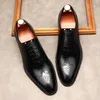 Stor storlek EUR37-45 Black / Brown Oxfords Mens Business Dress Shoes äkta läder prom bröllopsfestskor