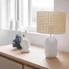 Table Lamps Chinese Bamboo Weaving Minimalist Retro Hand Knitting Lamp Art Deor Home Study Studio Bedroom Bedside Living Room