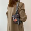 Taille Taschen Nette Cartoon Doodle Bär Frauen Schulter Crossbody Dame Banane Brust Casual Lustige Weibliche Handtasche und Geldbörse 221205