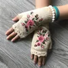 Fingerless Gloves Ins High Quality Mittens Handmade Embroidery Autumn Winter Bee Floret Women's Warm Wool Knitted Adult 221203
