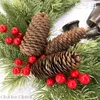 Dekorativa blommor Chuhan Rustic Christmas Rattan Wreath Garland Farmhouse Decor med klockd￶rr h￤ngande ￥r g￥va