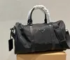 Designer Nylon Duffle Bags Unisex Large Capacity Travelling Bag Knapsack Handbag Black Sports Package Portable Weekend Handbag Sho2358