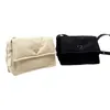 Casual Shoulder Bags Designer Luxury Men Women Universal Messenger Bag Waterproof Fabric Tote stor kapacitet XB40025