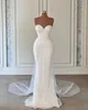 Designer Robes de mariée sirène Bridal Perles Perls Couade en cœur décolleté en tulle de train de balayage sur mesure Vestidos de Novia plus taille