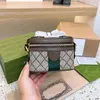 23 Mini bolsas de cosméticos Maquillaje para mujer Bolso de hombro Crossbody Luxurys Letter Small Totes Nuevos estuches de moda con caja