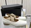 Merk Casual Shoes Designer Design 2022 Cowhide Cross Elastic Band geplooide kleine vierkante kop klassieker versleten balletschoenen Maat 35-40