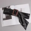 Bälten icke-pin spänne justerbar midjebälte kvinnor svart mjukt patent läder bred korsett rem midjeband cinturon mujer 2022