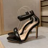 2022 enkel stil ett ord sandaler kvinnors sexiga smala h￤l tillbaka dragkedja h￶gklackade skor