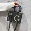 Lüks D El Çantası Kadınlar için Cüzdanlar Omuz Crossbody Çantalar Perçin Çantaları Bayanlar Mini Totes Cüzdan Elçisi