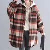 Kvinnors blusar 2022 Spring Shirt Plaid Fashion Trench Coat Lapel Loose Outwear Wild Shirts Ladies Autumn Elegant Top Female A53