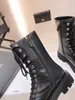 Femmes Designers Rois Monolith Boots Cheville Nylon Combat Boot en cuir véritable Designer hiver Martin pochette à la cheville chevilles attachées avec boîte -NN040