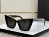 Gold Black Grey Cat Eye Solglasögon Solglasögon Kvinnor Fashion Sun Glasses Sunnies Shades UV400 Eyewear With Box