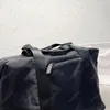 Модные сумки сумки Top Designer Duffel Bags с багажными багажными сумками с блокировками с пакетами с блокировками материалы мешки с нейлоном бизнесом.
