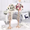 Portacandele Oggetti di scena per matrimoni T Stage Road Twist Candeliere Ornamenti Vaso in ferro Tavolo principale Dispositivo floreale Scena Accedi Decorazione