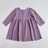 Ins enkla mjuka flickor barn kläder klänning våren rund krage fast färg långärmad 100% bomullsflickaklänningar