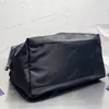 Модные сумки сумки Top Designer Duffel Bags с багажными багажными сумками с блокировками с пакетами с блокировками материалы мешки с нейлоном бизнесом.